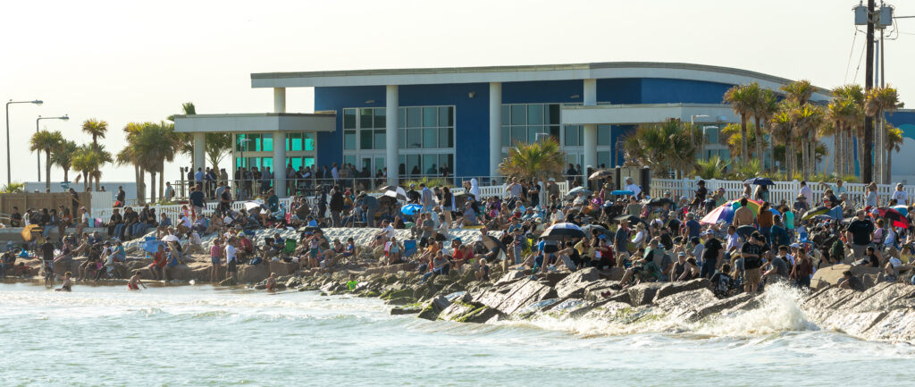 Crowd on Beach just before launch